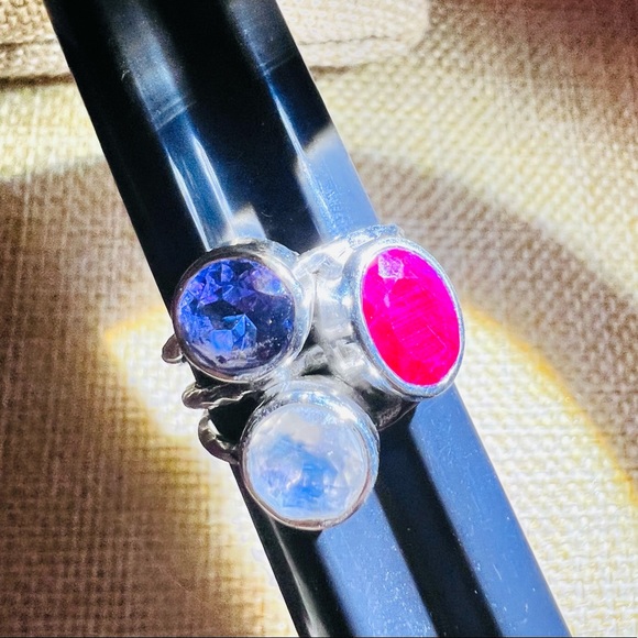 Amethyst, Moonstone & Corundum Ruby .925 Ring Size 8 Split Shank sides - Picture 7 of 8